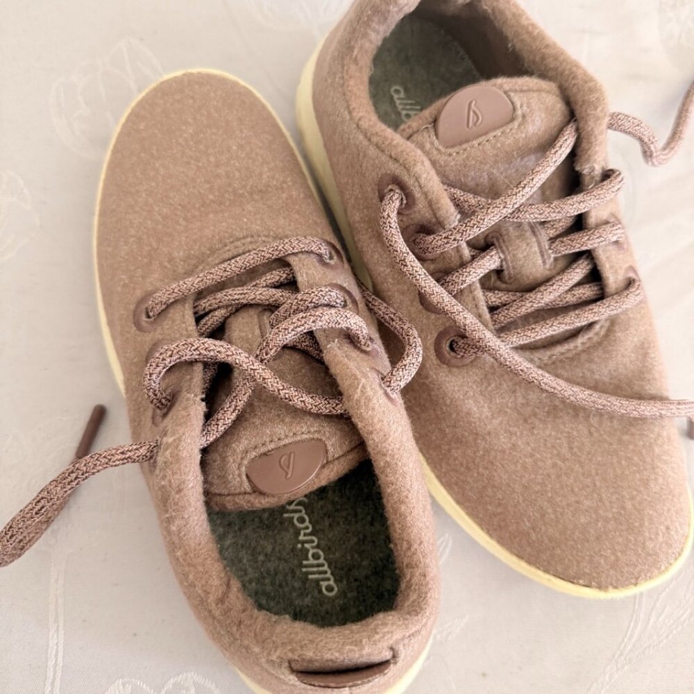 Allbirds Wool Runners Brown Size 6 Womens - Picture 3 of 4